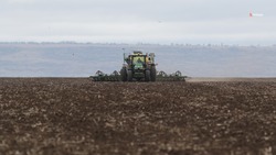 План по севу озимых культур выполнили в Грачёвском округе на 34%